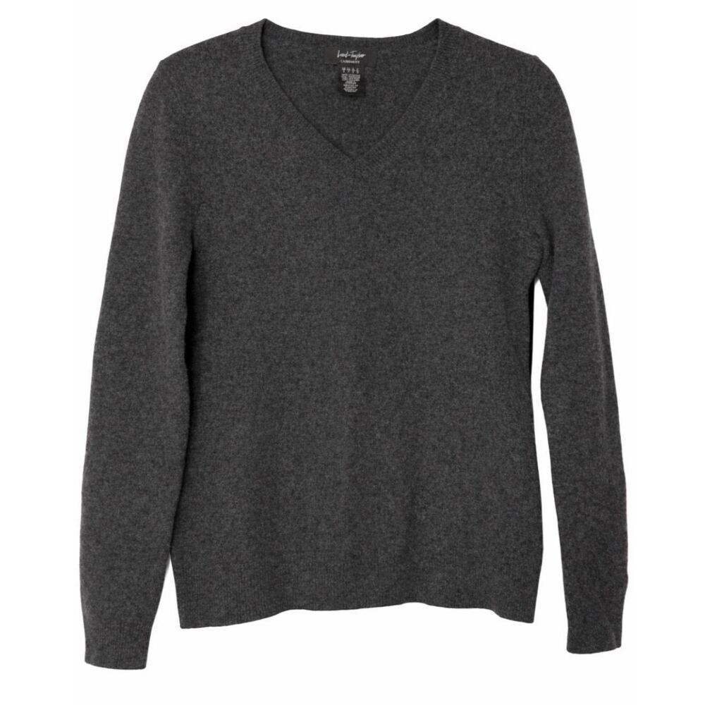 Lord and Taylor womens small gray sweater 100% cashmere classic lightweight